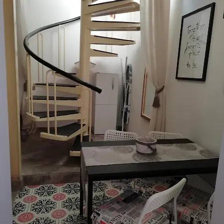 Apartment Alloggio Turistico Nel Borgo Antico Di *